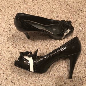 Black n white patent leather heels